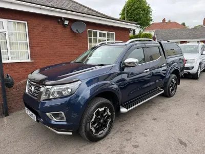 Usado Nissan Navara Tekna 190 CV (139 kW) 2020 Azul Pickup/Camioneta