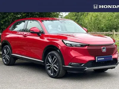 Used Honda HR-V Advance 131 HP (96 kW) 2023 Crystal red SUV