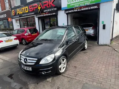 Used Mercedes B180 2010 Black MPV