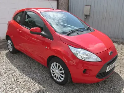 Used Ford Ka 69 HP (50 kW) 2013 Red Hatchback