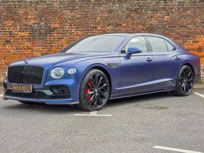 Used Bentley Flying Spur 635 HP (467 kW) 2022 Blue Sedan