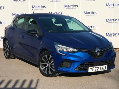 Used Renault Clio Evolution 90 HP (66 kW) 2022 Blue  Hatchback