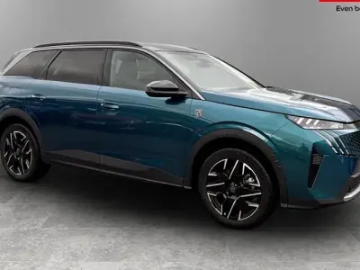 Gebraucht Peugeot 5008 GTi 136 PS (100 kW) 2025 SUV