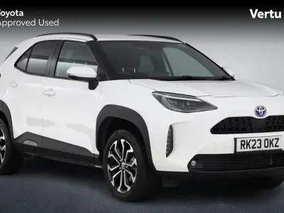 Used Toyota Yaris Cross Design 116 HP (85 kW) 2023 White SUV