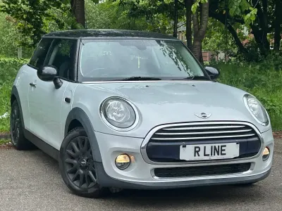 Used Mini Cooper Hatch 136 HP (100 kW) 2015 Silver Hatchback