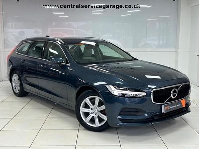 Used Volvo V90 Momentum 2018 Blue Estate