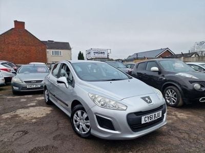 Used Peugeot 308 Access 92 HP (67 kW) 2011 Silver Hatchback