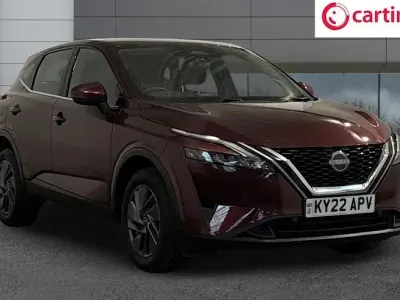 Used Nissan Qashqai Acenta Premium 158 HP (116 kW) 2022 Red SUV