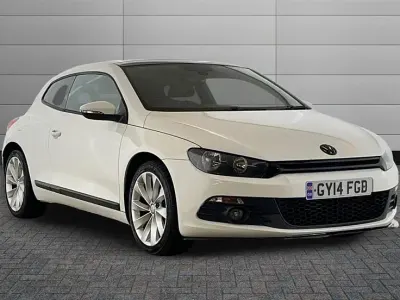Used VW Scirocco 140 HP (102 kW) 2014 Candy white gloss Coupe