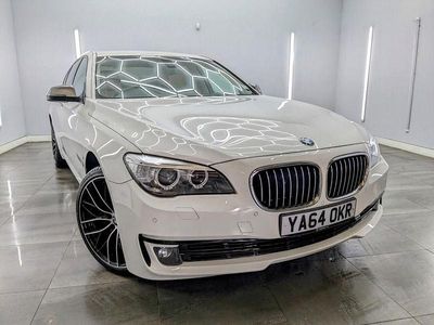 Used BMW 740 320 HP (235 kW) 2014 White Sedan