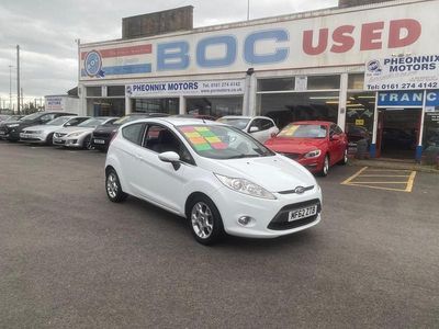 White Used 2012 Ford Fiesta Zetec Hatchback | £4,195 (Fair price)