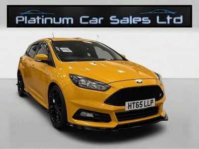 Used Ford Focus ST 2016 Orange Hatchback