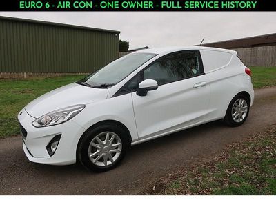 Used Ford Fiesta S 85 HP (62 kW) 2019 White Van