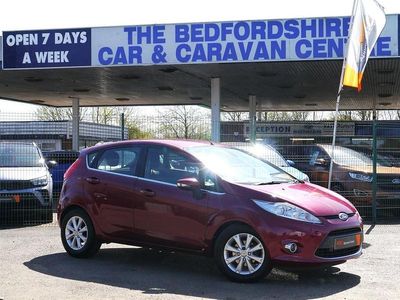 Used Ford Fiesta Zetec 96 HP (70 kW) 2009 Red Hatchback
