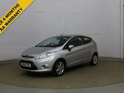 Used Ford Fiesta Zetec 94 HP (69 kW) 2012 Silver Hatchback