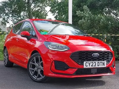 Used Ford Fiesta ST-Line 125 HP (91 kW) 2023 Red Hatchback