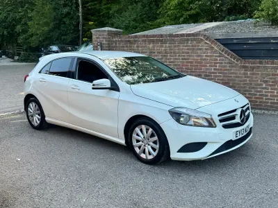Used Mercedes A180 SE 122 HP (89 kW) 2013 White Hatchback