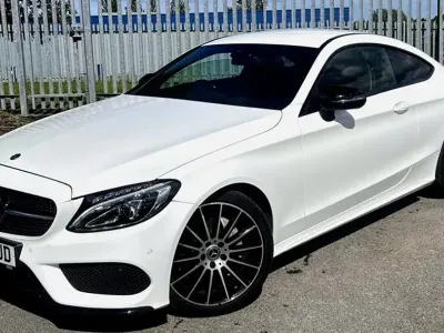 Used Mercedes C200 AMG line 184 HP (135 kW) 2018 White Coupe