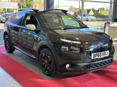 Usado Citroën C4 Cactus Flair 100 HP (73 kW) 2016 Preto Citadino