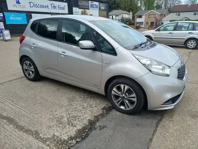 Used Kia Venga 90 HP (66 kW) 2015 Silver Hatchback
