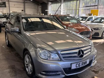Używany Mercedes C220