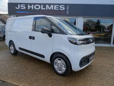 Novo Maxus eDeliver 5 119 kW (163 HP) 2026 Branco Van