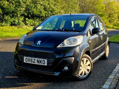 Second-hand Peugeot 107 Active 68 CP (50 kW) 2012 Negru Hatchback