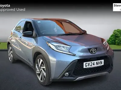 Used Toyota Aygo X 72 HP (52 kW) 2024 Grey SUV