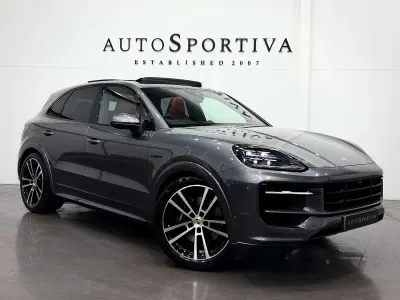 Used Porsche Cayenne 470 HP (345 kW) 2024 Grey SUV