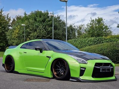 Nissan GT-R