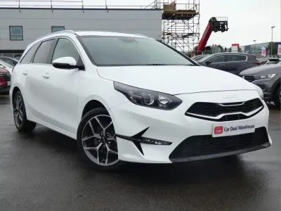 Used Kia Ceed 158 HP (116 kW) 2023 White Hatchback
