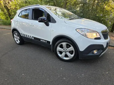 Used Vauxhall Mokka 130 HP (95 kW) 2014 White SUV
