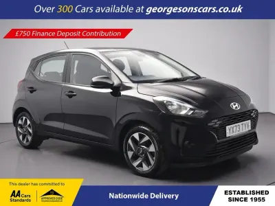 Używany Hyundai i10 Advanced 67 KM (49 kW) 2023 Czarny Hatchback