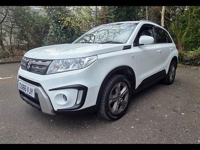 Used Suzuki Vitara SZ-T 120 HP (88 kW) 2016 White SUV