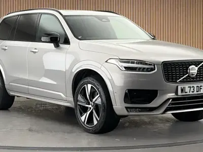 Used Volvo XC90 Plus 250 HP (183 kW) 2023 Silver SUV