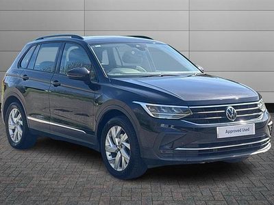 Usado VW Tiguan Life 150 CV (110 kW) 2020 Negro SUV