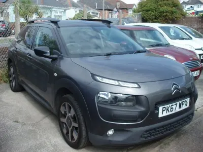 Used Citroën C4 Cactus Flair 98 HP (72 kW) 2017 Grey Hatchback