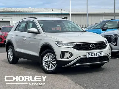 Usado VW T-Roc S 115 HP (84 kW) 2025 Cinzento SUV