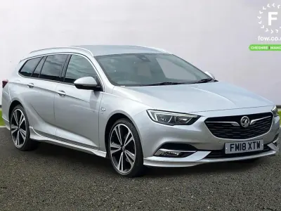 Second-hand Vauxhall Insignia SRi 170 CP (125 kW) 2018 Argintiu Break