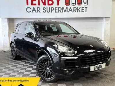 Used Porsche Cayenne Platinum Edition 262 HP (192 kW) 2017 Black SUV