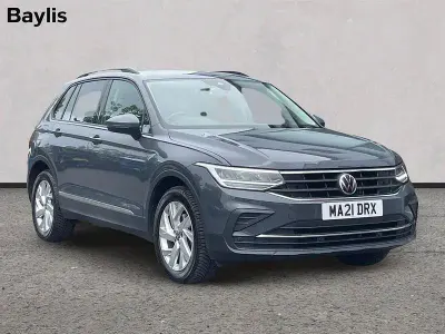 Used VW Tiguan Life 150 HP (110 kW) 2021 Grey SUV