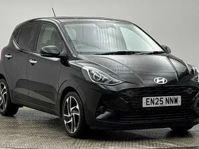 Used Hyundai i10 Premium 63 HP (46 kW) 2025 Black Hatchback