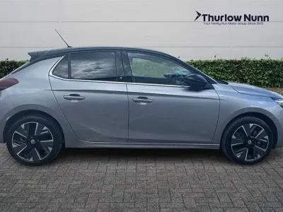 Używany Vauxhall Corsa-e Elite 100 kW (136 KM) 2021 Hatchback