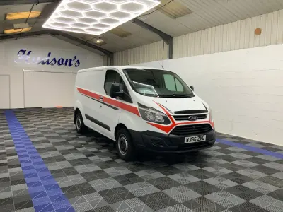 Used Ford Transit Custom 100 HP (73 kW) 2016 White Van