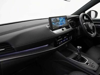 Used Nissan Qashqai Tekna 138 HP (101 kW) 2025 White SUV