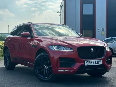 Used Jaguar F-Pace R-Sport 180 HP (132 kW) 2017 Red SUV