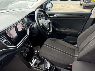 Begagnad VW T-Roc SE 150 HK (110 kW) 2020 Silver SUV