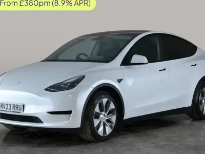 Usado Tesla Model Y RWD 254 kW (346 HP) 2023 Branco SUV