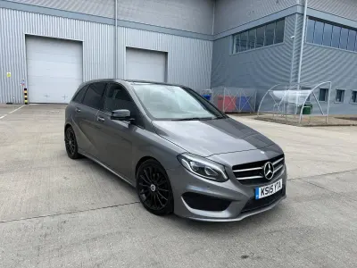 Used Mercedes B200 AMG Line Premium Plus 2015 Grey Hatchback