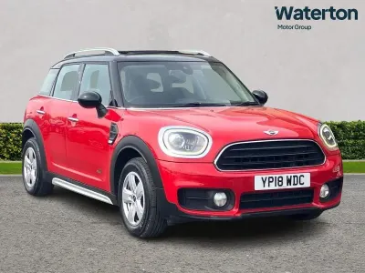 Used Mini Cooper 2018 Red Hatchback